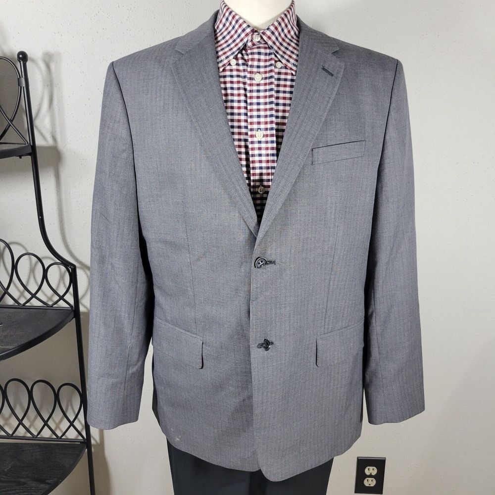 Banana Republic Men's Sport Coat Blazer Gray Herringbone Polyester Blend 46L